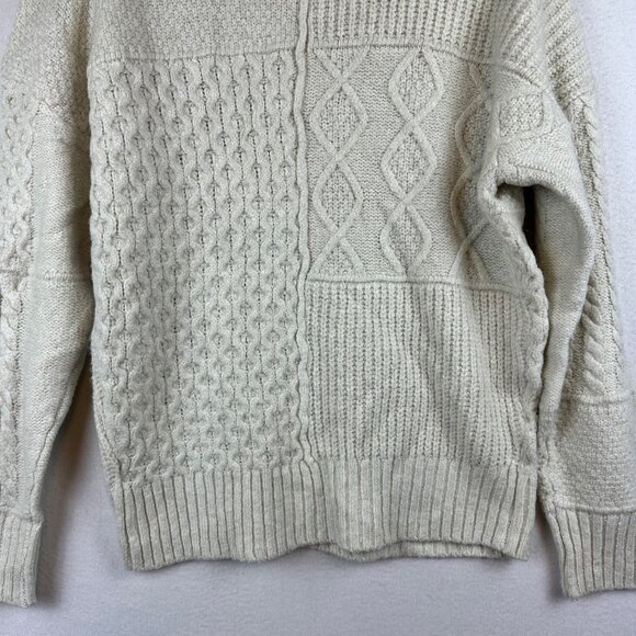 American Eagle Cream Knit Pullover Sweater 3D Print Womens Size S Grandmacore - Picture 10 of 11
